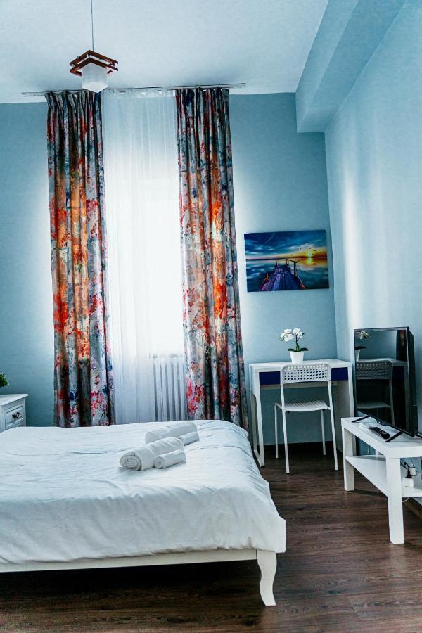 Hacienda Coltea - Cozy Old Town Apartaments Bukarest Kültér fotó